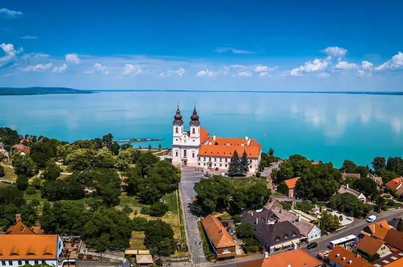 CIRCUIT 6 ZILE SLOVENIA - PESTERA POSTOJNA - CASTELUL BLED - LACUL BALATON, fotografia 7