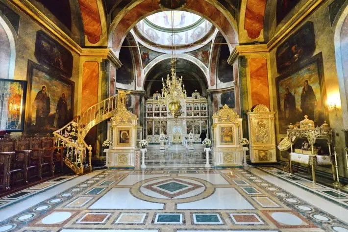 Biserica mare a manastirii ghighiu a fost resfintita