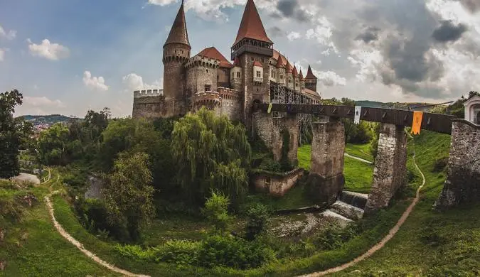 Castelul corvi