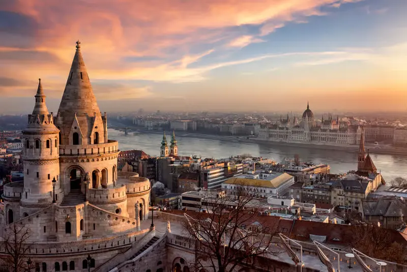 Bcc 2024 explorer budapest landmarks header mobile