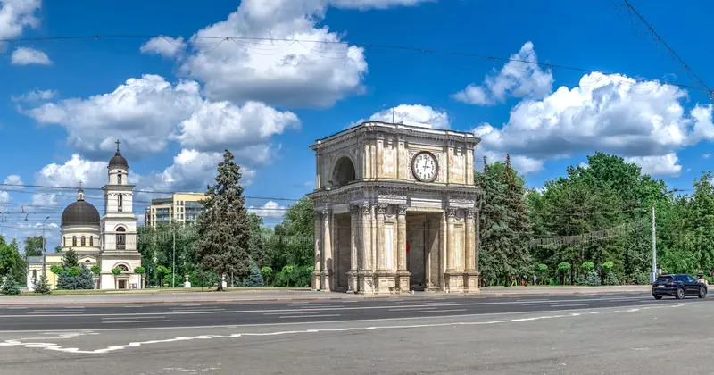Chisinau jpeg header