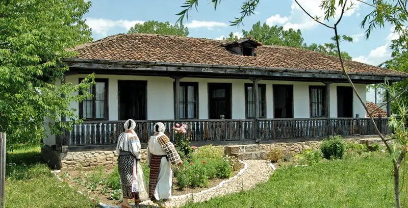 Nunta traditionala ro muzeul golesti