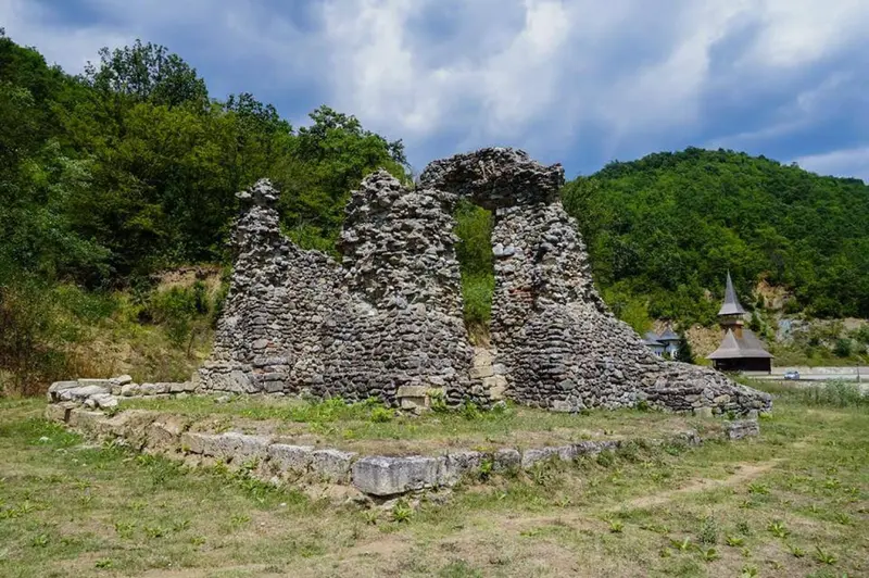 M n stirea vodi a