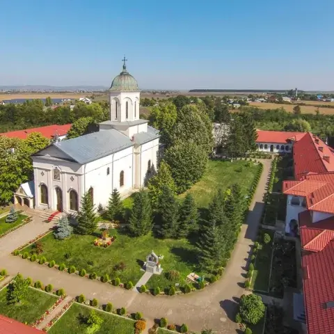 Manastirea ghighiu jpg