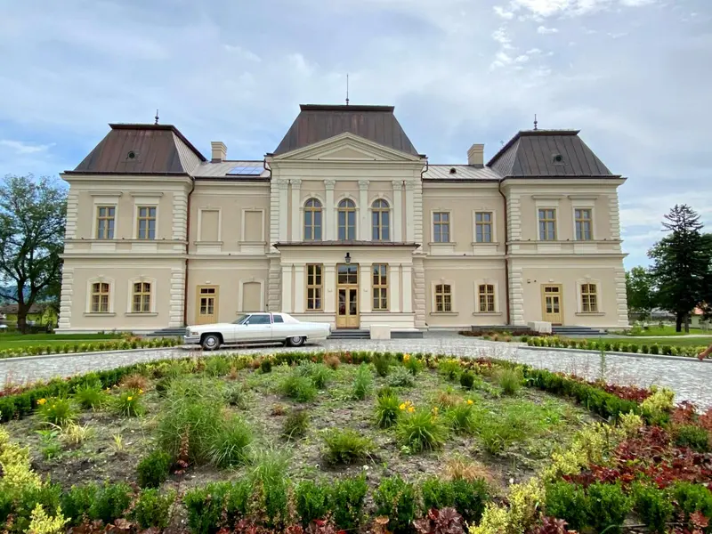Castelul banffy din rascruci