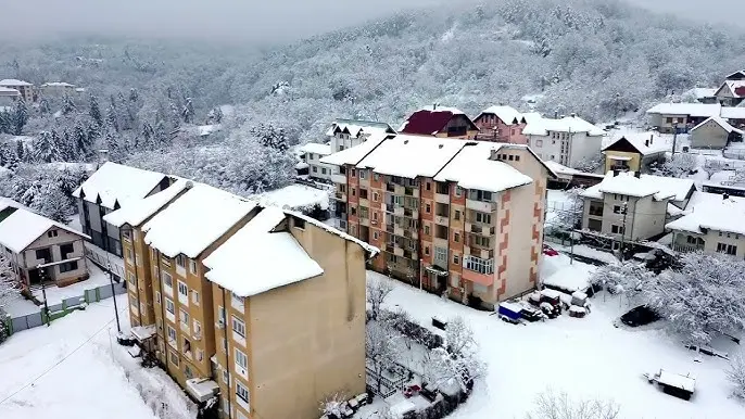 REVELIONUL INTARZIATILOR 3 ZILE GEOAGIU BAI - PETRECERE SI VOIE BUNA - PISCINA TERMALA, fotografia 4