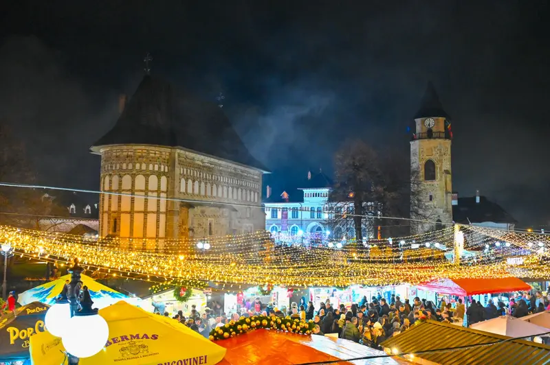 Piatra lui craciun 2025 deschidere targ