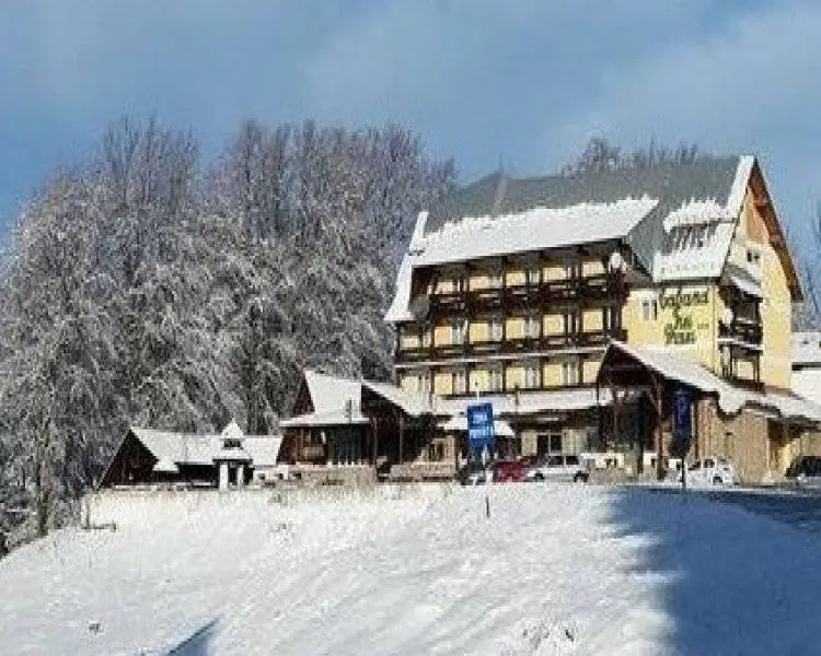 Cabana trei brazi